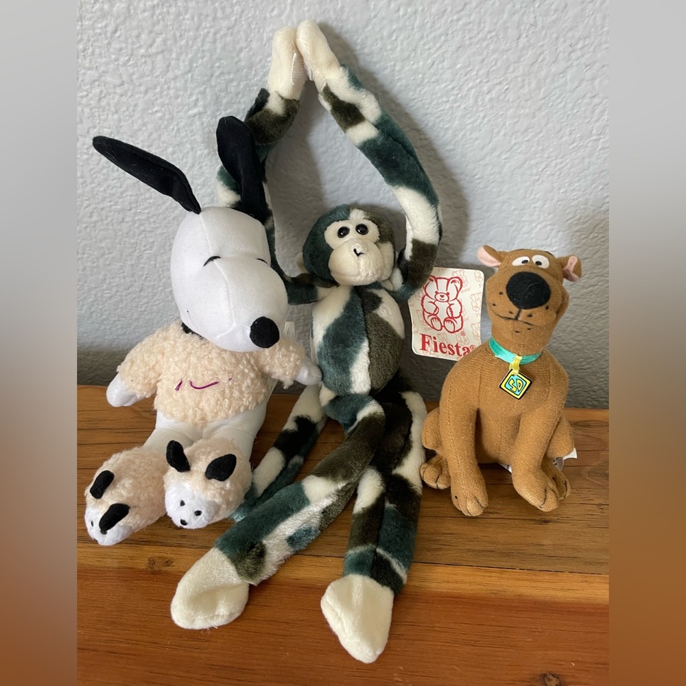 Snoopy, Scooby-Doo & Monkey